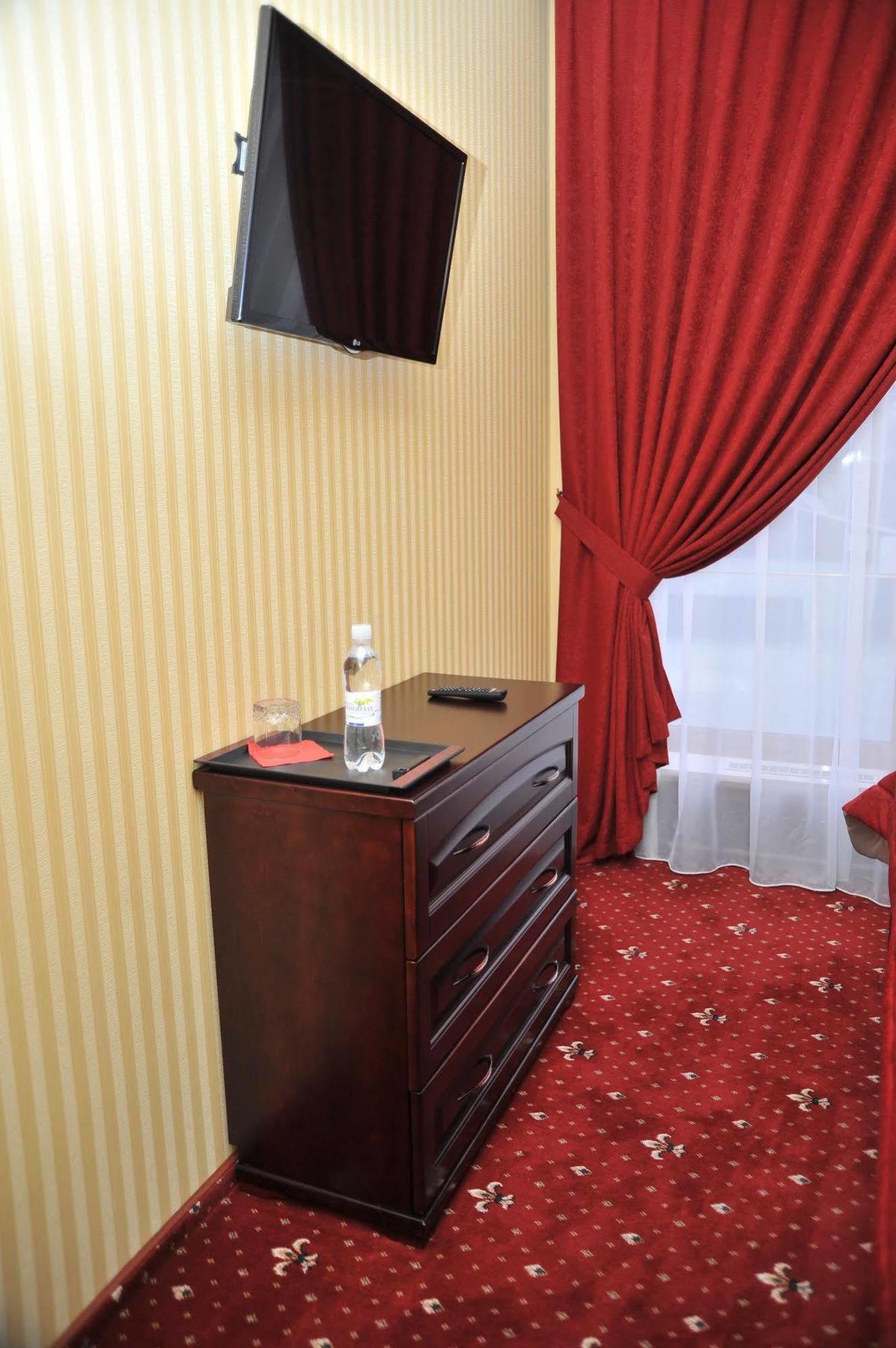 Slava Hotel Zaporizhia Exterior foto