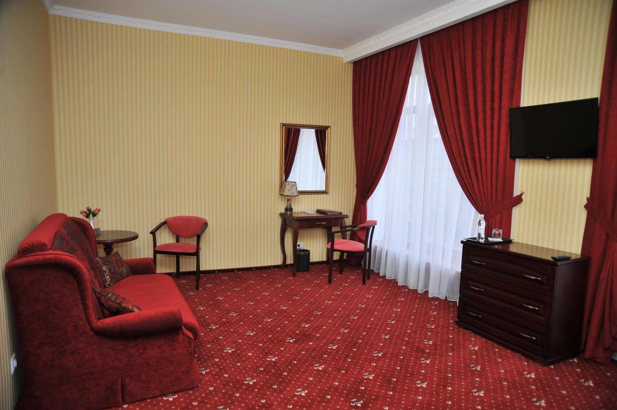 Slava Hotel Zaporizhia Exterior foto