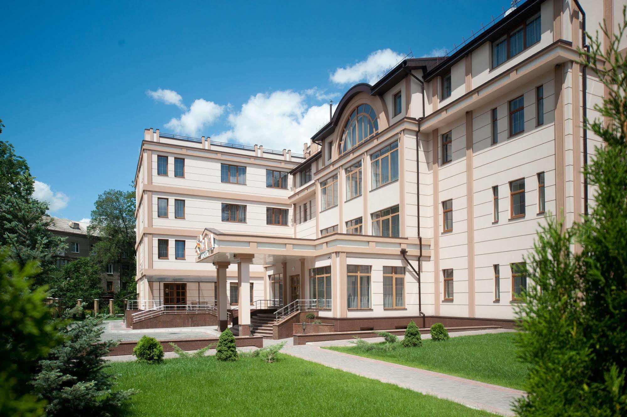 Slava Hotel Zaporizhia Exterior foto